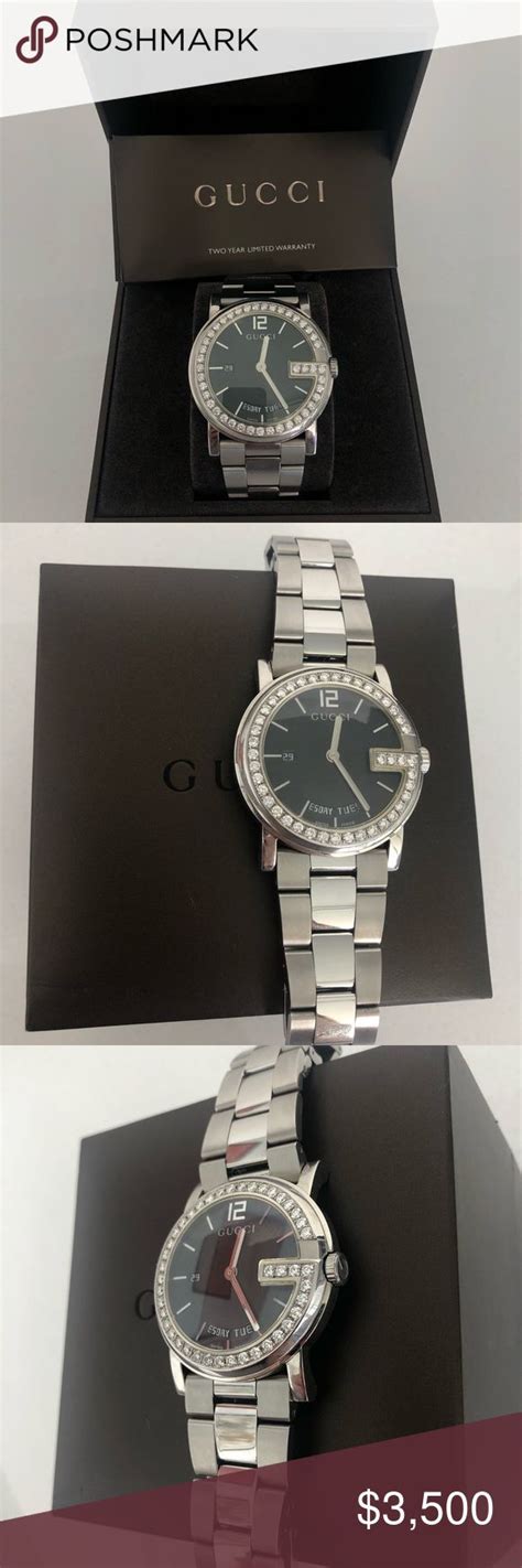 gucci black face diamond watch